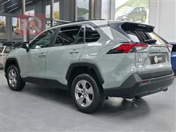 تۆیۆتا ڕاڤ 4